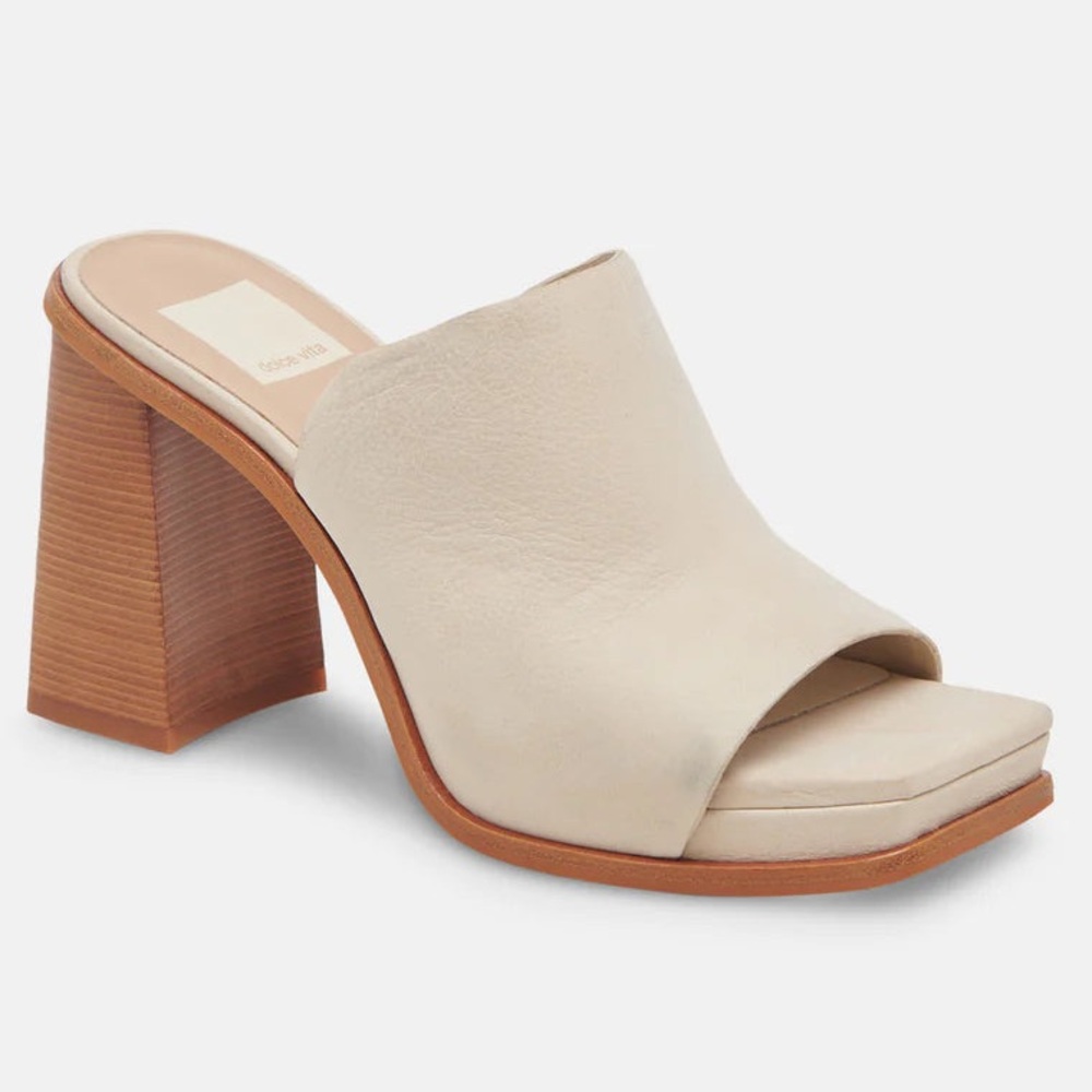 NWOT Dolce Vita Anise Heels - Sand Nubuck